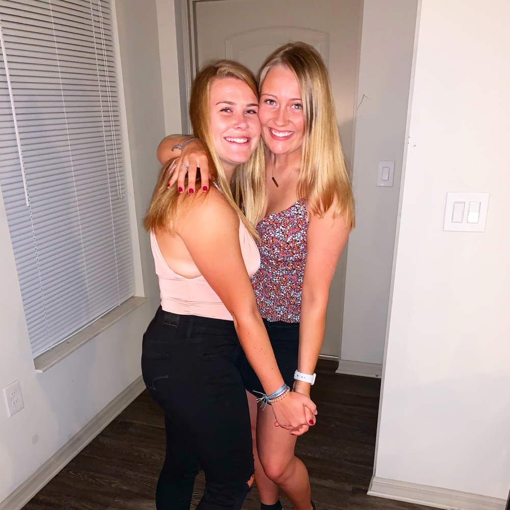 Meet your Posher, Mikayla